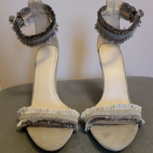 Grey Heels/Size 7